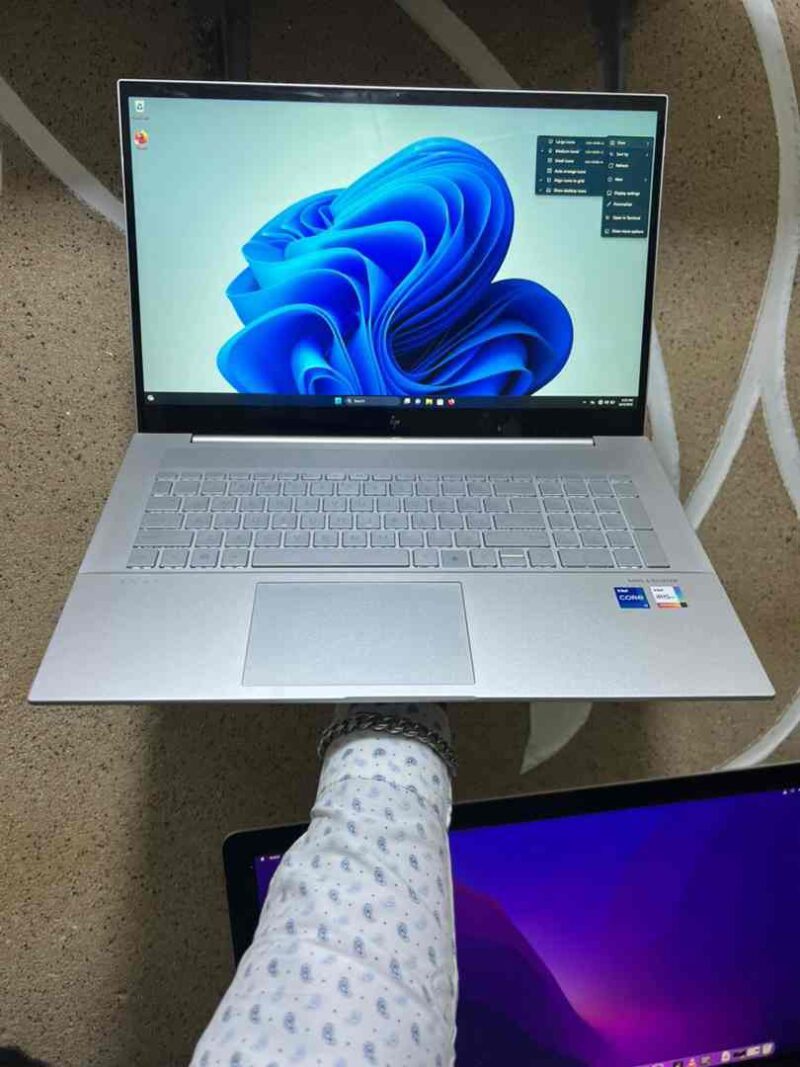 HP ENVY Laptop 17M-CHOXXX